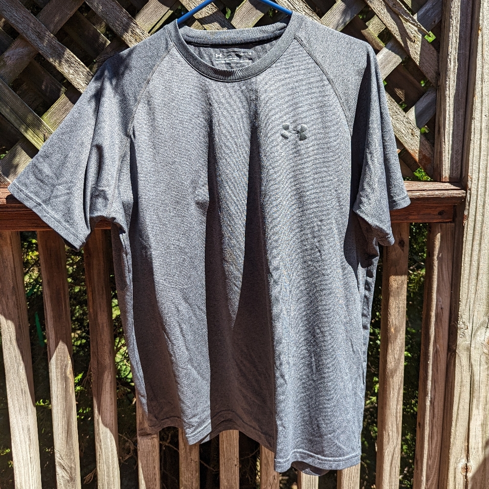 Under armour t-shirt